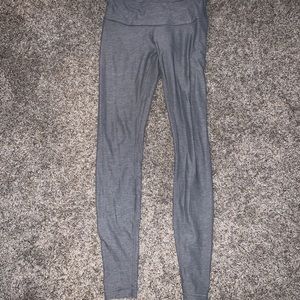 Gray lululemon leggings